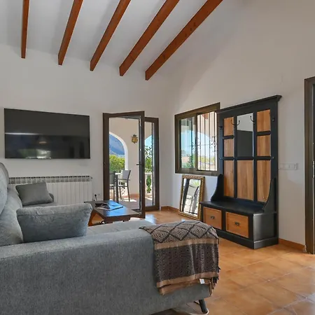 Holiday home Chez Tonny 6 Bedroom 4 Bathroom *