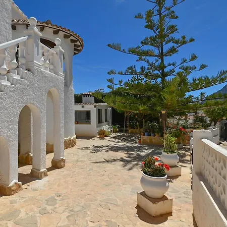 Holiday home Chez Tonny 6 Bedroom 4 Bathroom *